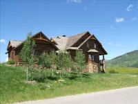 SKI IN and SKI OUT-bedrooms in Prospect Development Hotels near Kebler Pass