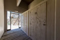 Rustic Modern Retreat! 3bed/2bath Close to Lifts - 3-Sterne