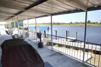 Only 45 Minutes From Downtown New Orleans Is A Vacationers Bayou Paradise.