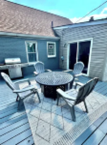 Bungalow Bliss in Royal Oak 羅亞爾奧克酒店