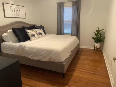 Newly Updated Charming and Cozy Home near Historic Main Street in Frenchtown. Hotels near St. Charles Historic District