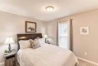 Rocket City Retreat-3BR-Office-Pets Welcome!