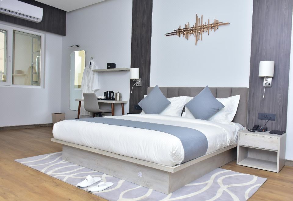 3. 호텔 스텔라..