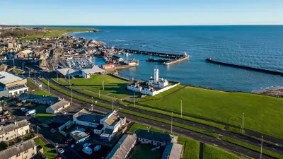 Luxury Apartment with Sea Views Balcony Hotels in 