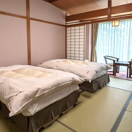 Tonamino Shogawaso Ichimantei Hotels in Tonami