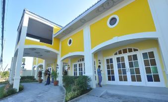 Fiesta Garden Hotel
