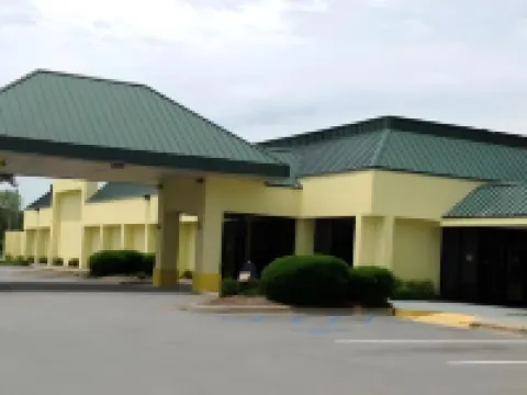 Red Carpet Inn Kinston Hotels in Kinston