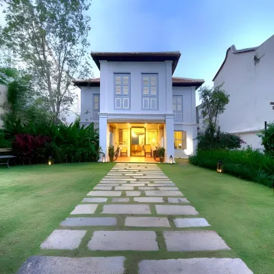 23 Love Lane Hotel Hotels near Lorong Love