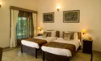 Tiger's Den Resort Bandhavgarh