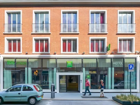 Ibis Styles Calais Centre Отели рядом с достопримечательностью «Calais Lighthouse»