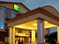 Holiday Inn Express Princeton/I-77 Hotels near Mercer County Historical Society
