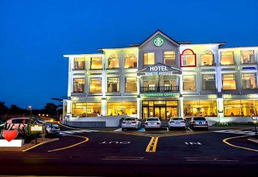 오션뷰 숙소 인테리어