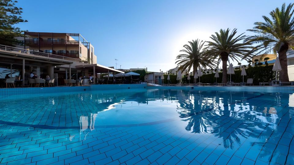 Minos Hotel