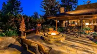 Station House Inn South Lake Tahoe, by Oliver