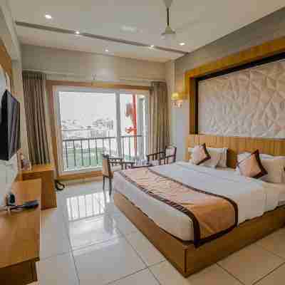 Hotel Mukut Mani Rooms