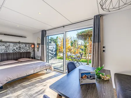 Otello 3 - L'Ibis rouge Отели в г. Карнак