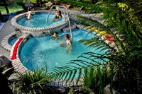 Taupo Debretts Spa Resort - suối nước nóng