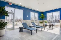 Hampton Inn & Suites by Hilton Louisville East Oxmoor - 2-Star