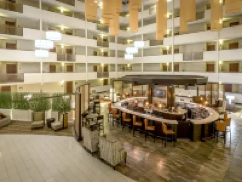 ダブルツリー バイ ヒルトン ホテル モンゴメリー ダウンタウン モントゴメリーのホテル