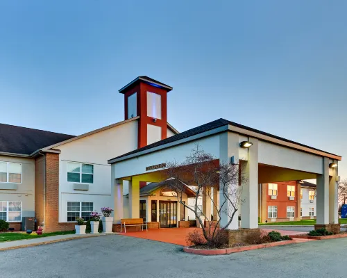 Holiday Inn Express & Suites BAD AXE by IHG Hotels in Huron County