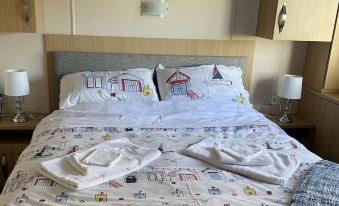 2 Bed-Sleeps 6-Free Parking-Pet Friendly