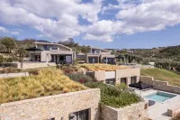 Fari Stone Villas Hotels in Скала Калирахис