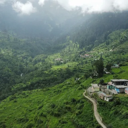 Kuari Pass Inn