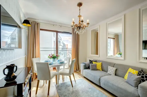Live & Travel Apartments - Pools