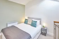 Host & Stay - 15 Easby Hall