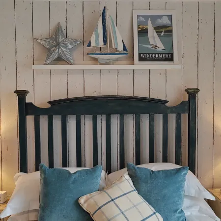 Puddle Duck Lodge – Adults Only