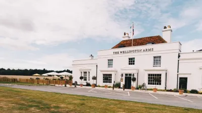 The Wellington Arms Hotels in Гук
