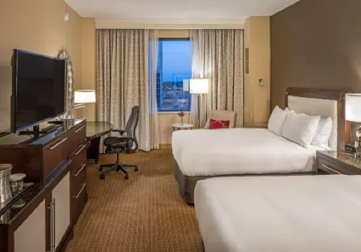Hilton Minneapolis