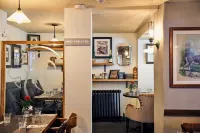 The Red Lion Hotels in Odiham