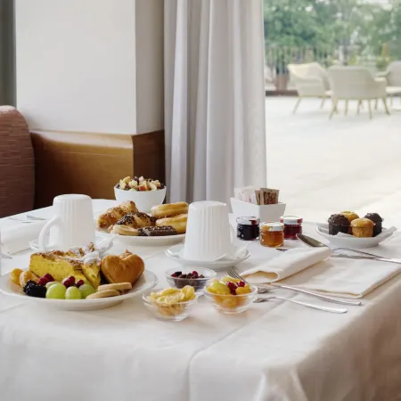 Porta Altinia Suites