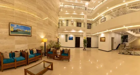 Mount Feast Hotel Отели рядом с достопримечательностью «Naran Valley»