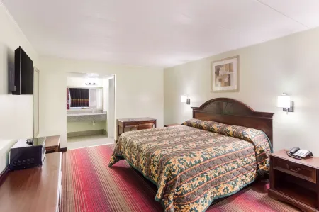 Rodeway Inn Отели в г. Перри Тауншип