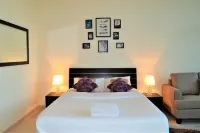 Mcln - Spacious Furnished Studio Hotels in Discovery Gardens