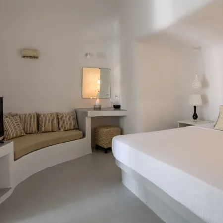 White Dream Suites
