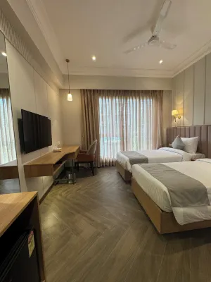 Hotel Mumbai House Mindspace Malad Hotels near Vadar Samaj Yuva Pratishthan Vachnalay