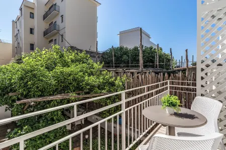 Diff'Rent Souls Rooms - Luxury Accommodation Отели рядом с достопримечательностью «Собор Святых Филиппа и Иакова»