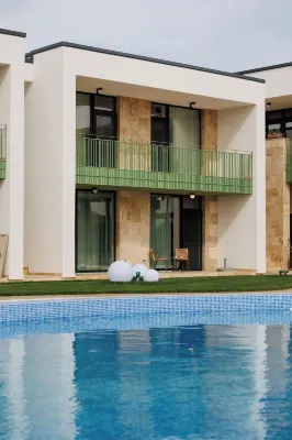 Hypnose Resort by the Sea Hotels near plaja corbu