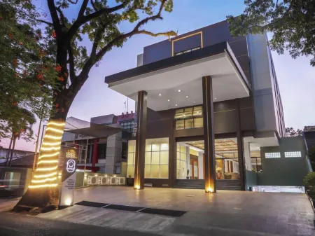 IB23 Inn Boutique Hotel Отели рядом с достопримечательностью «Бандунгский технологический институт»