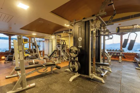 Aarya Hotel & Spa Отели рядом с достопримечательностью «City Motorbike»