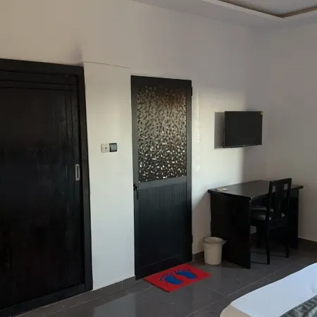 Airport inn Hotel Lome Hotele w: Lome