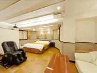 Hotel Fine Garden Okayama I Hotel dekat Stasiun Senoo