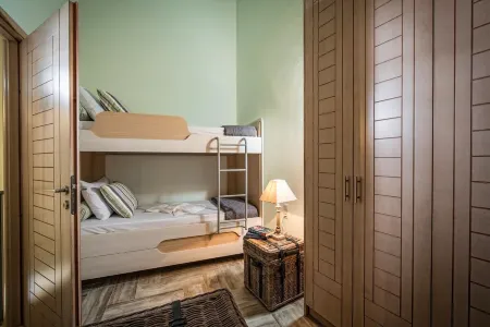 Phaistos Villas - Villa Kastalia Poolside Retreat