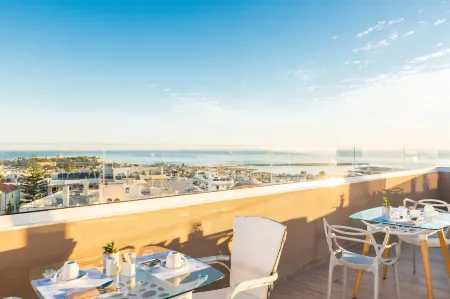 Menta City Boutique Hotel Отели рядом с достопримечательностью «Rethymno Cruises»