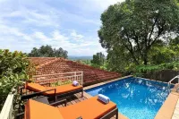 Aura Resort & Spa - Pools