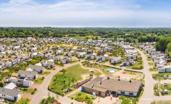 Detached Single Story Holiday Home Near the Sea