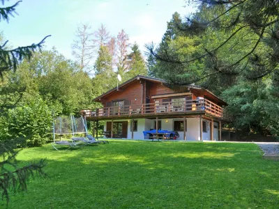 Beautiful Wooden Chalet with Large Garden